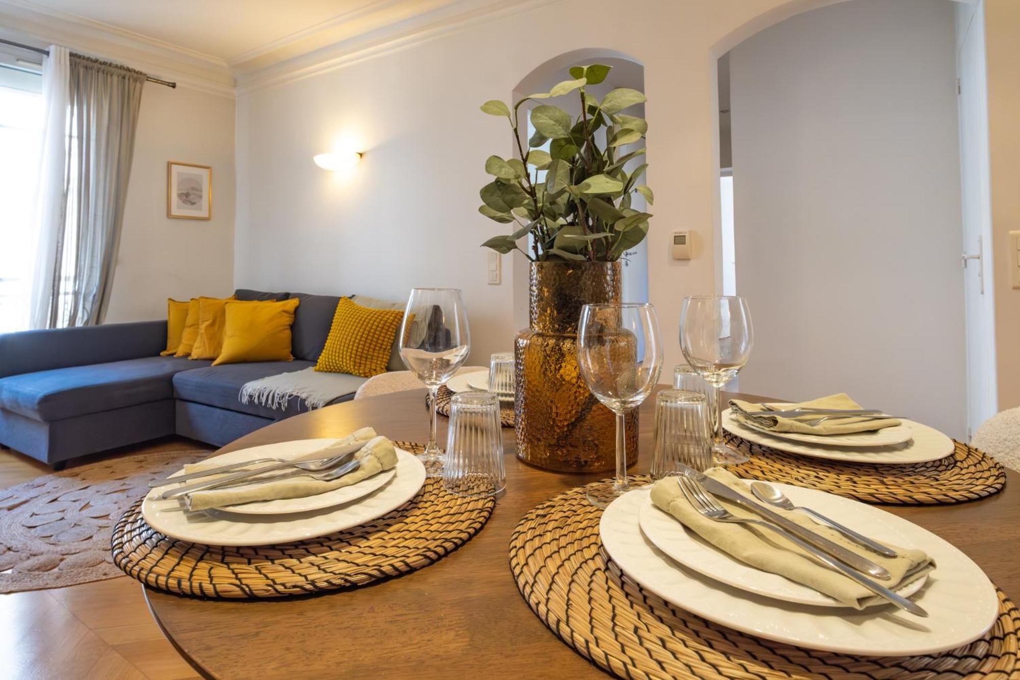 Spacious For 6 People Appartement *
