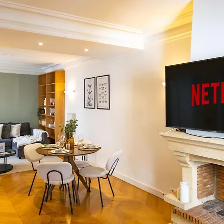 Spacious Apartment For 6 People Paris Exterior foto