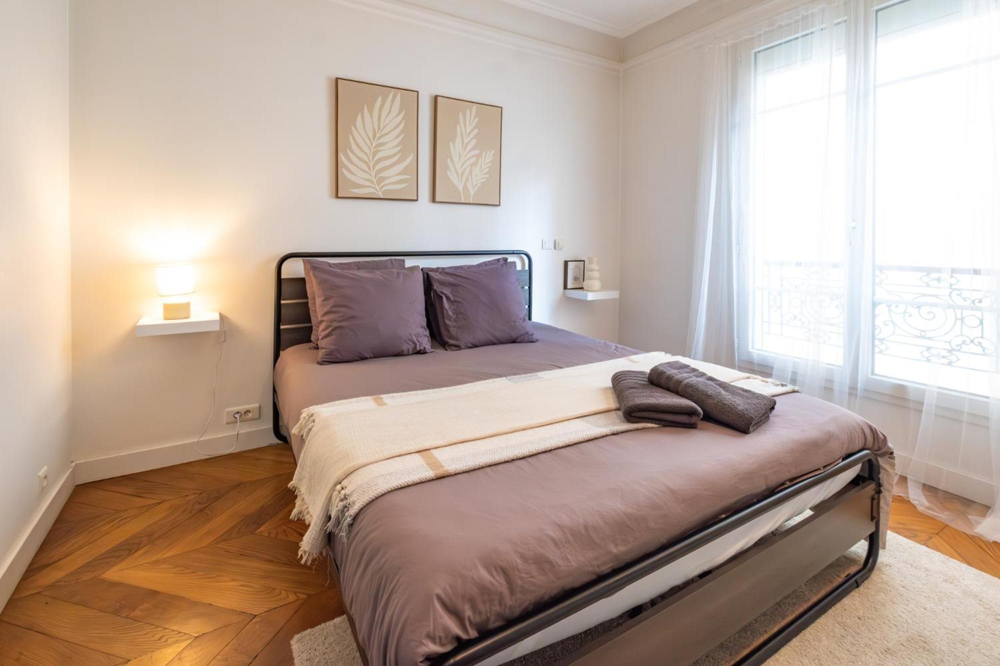Apartamento Spacious For 6 People Paris